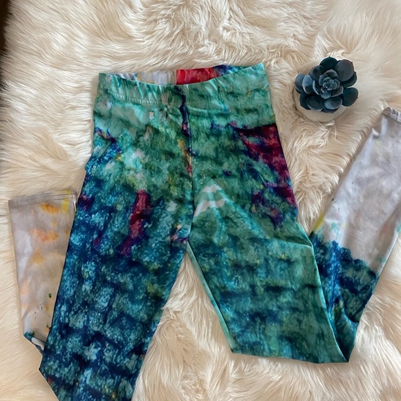 Super cute REPACTIVE ART LEGGINGS - Picture 4 of 9